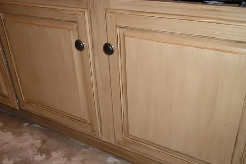 Cabinet Finish Detail