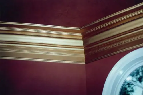 Crown Molding Accent